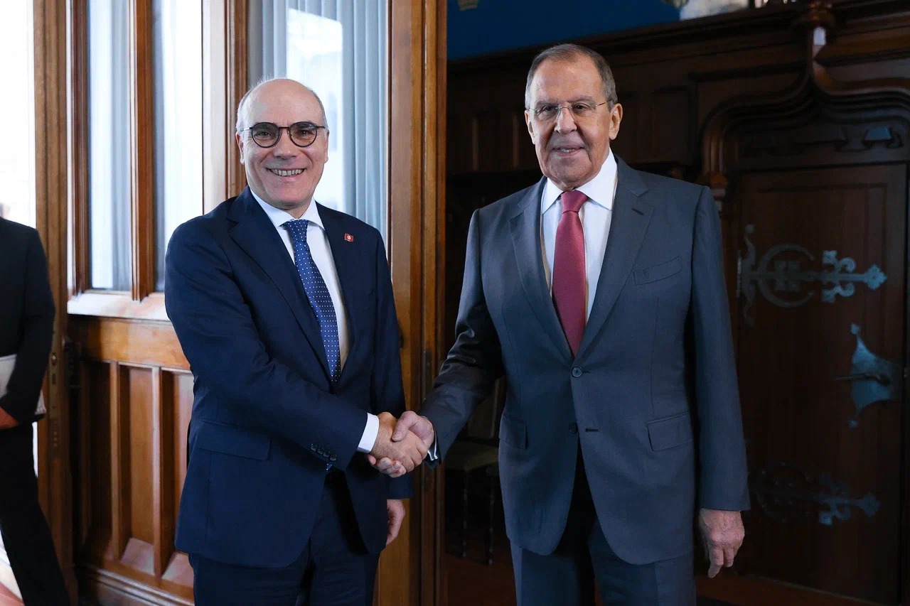 Tunisia-FM Nabil Ammar meets with his Russian counterpart Sergei Lavrov -  Tunisia News