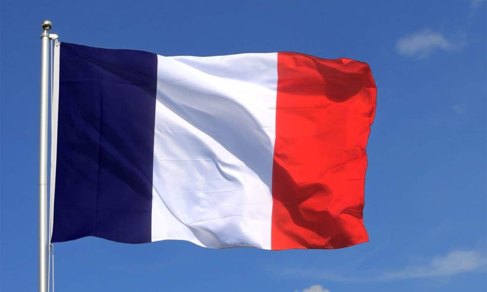 French debt: Why are some major investors starting to sell French government bonds?